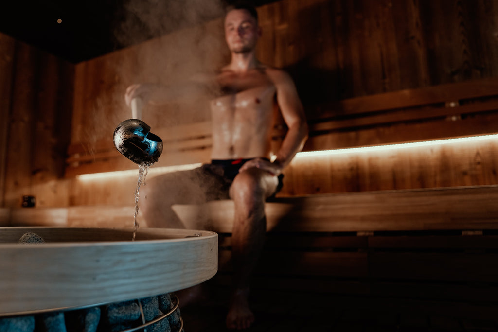 The Best Time to Use a Sauna: Morning vs. Evening Sessions